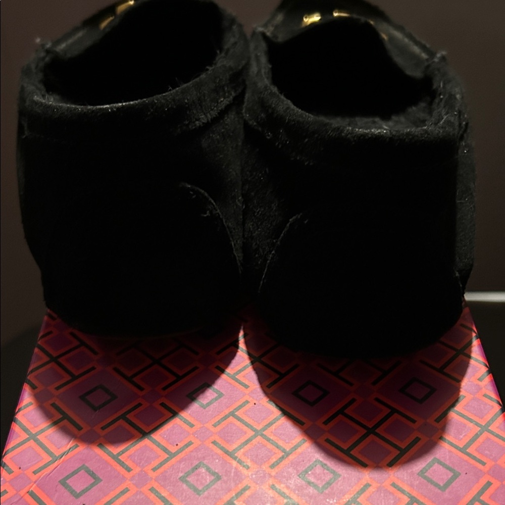 Tory Burch Lowell Driver 2 Loafers/Moccasins, Black Suede, Shearling Size 8.5 - Picture 6 of 8